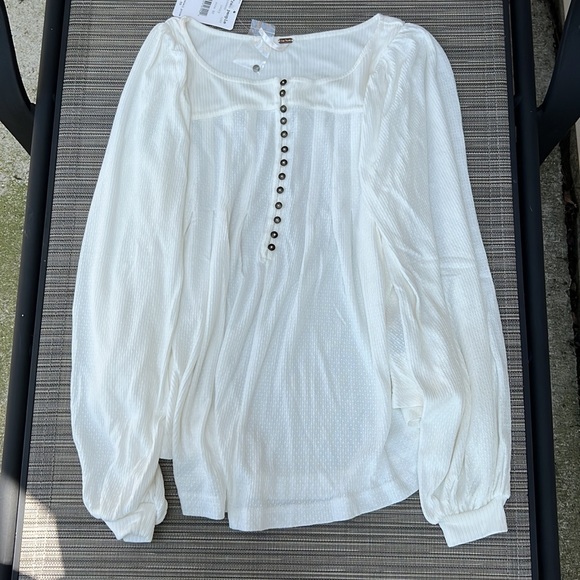 NWT Free People Devin Textured Top Blouse Ivory Size XS-S - Picture 4 of 13